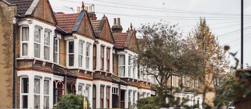 Buying Buying a residential property banner - Strettons